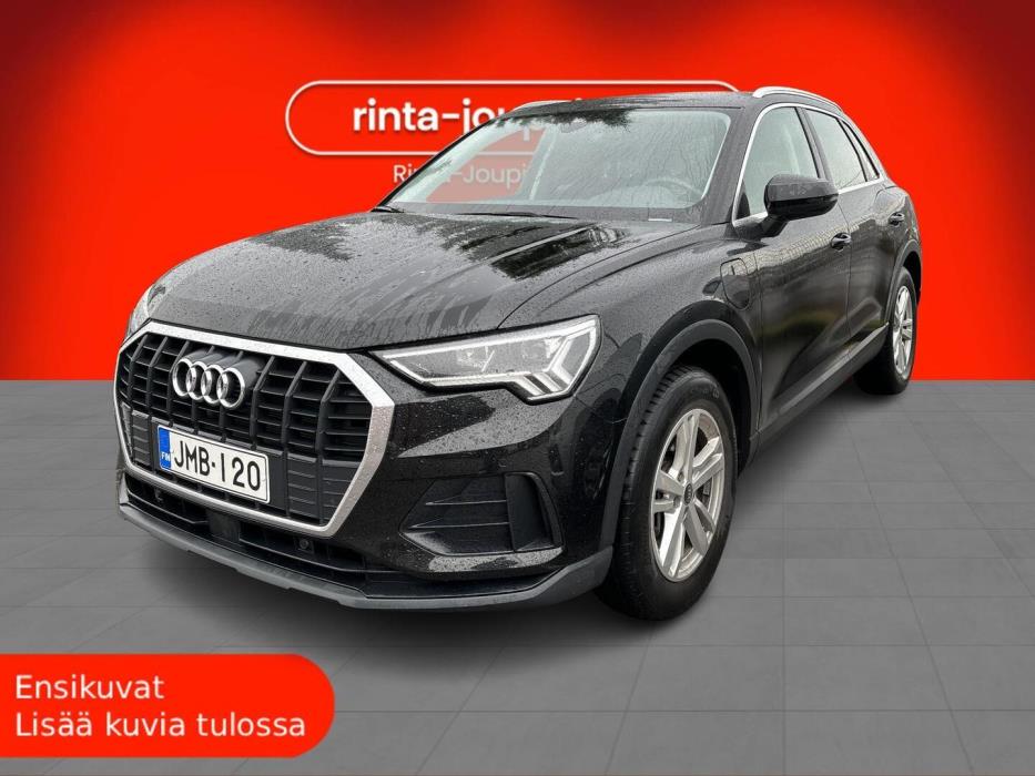 AUDI Q3 2021