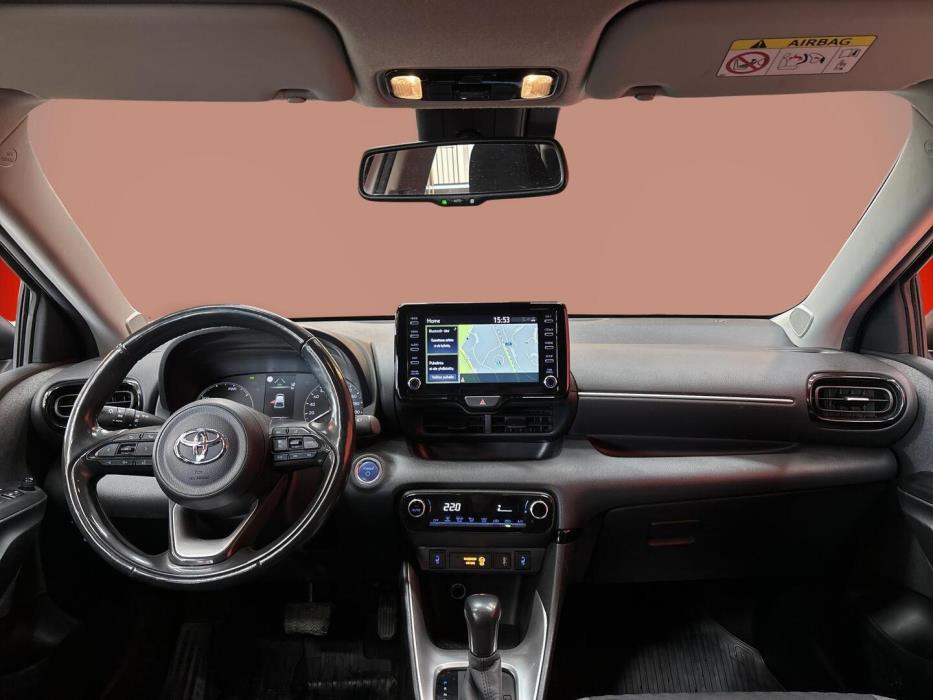 TOYOTA Yaris 2021