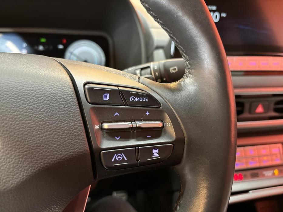 HYUNDAI KONA 2023