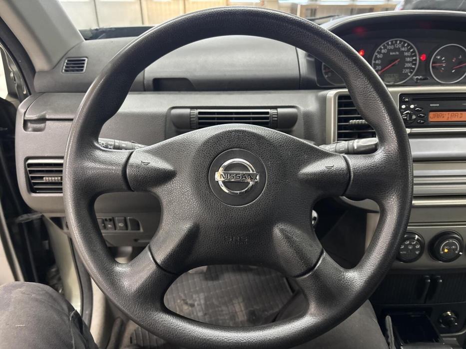 NISSAN X-TRAIL 2005