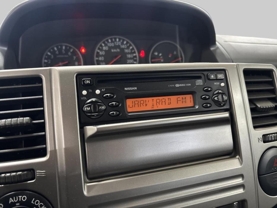 NISSAN X-TRAIL 2005
