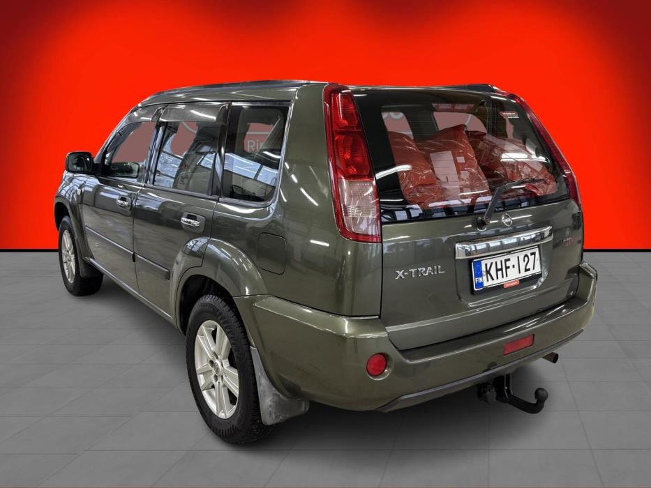 NISSAN X-TRAIL 2005