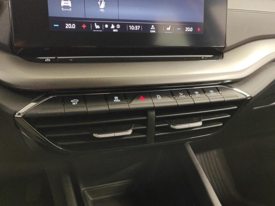 SKODA OCTAVIA 2024