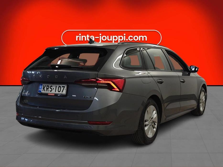 SKODA OCTAVIA 2024