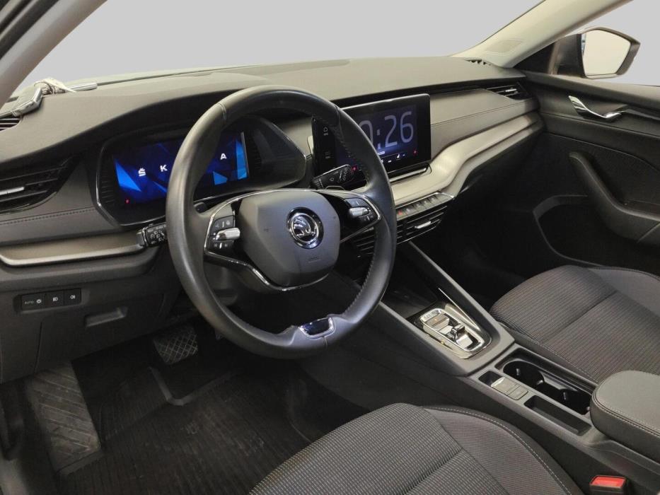 SKODA OCTAVIA 2024