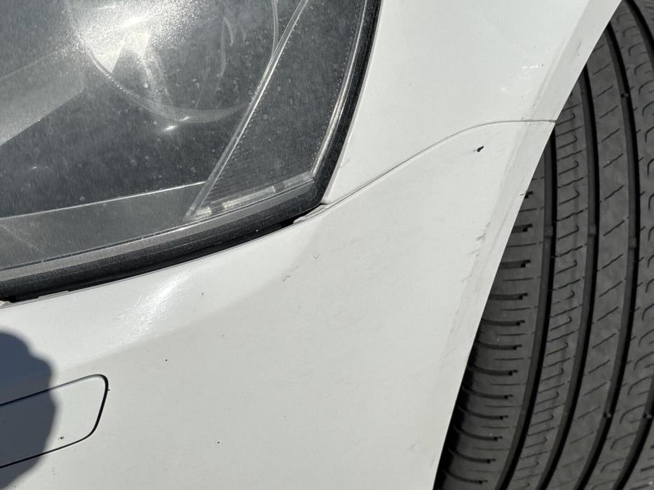 VOLKSWAGEN Passat 2012