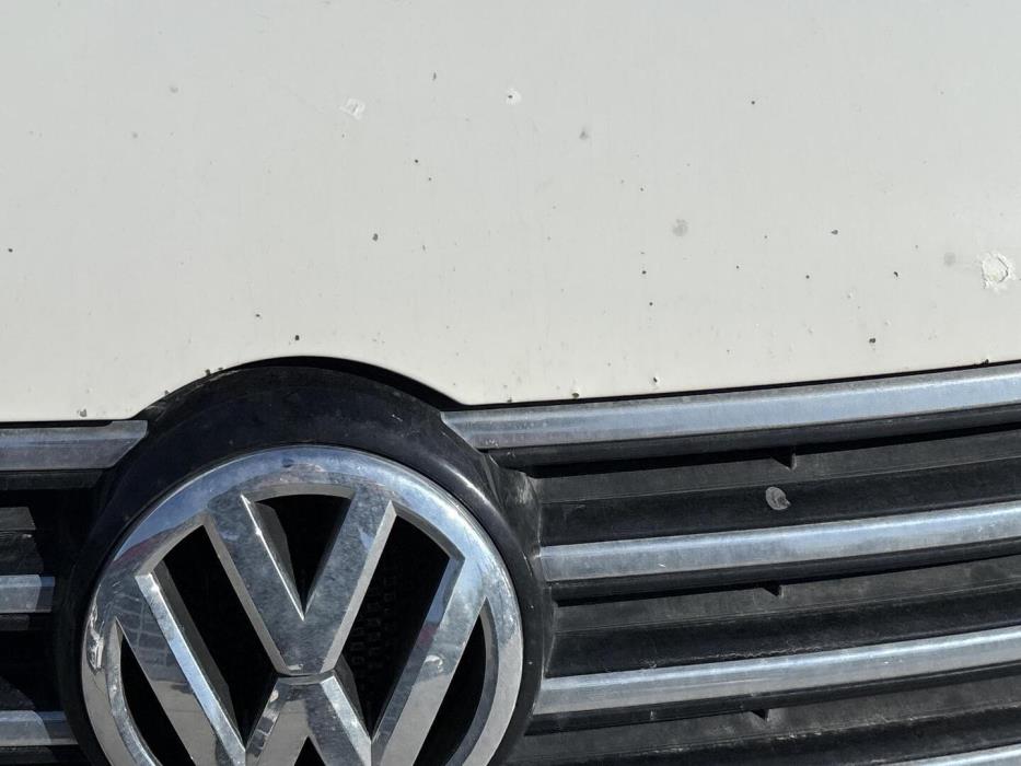 VOLKSWAGEN Passat 2012