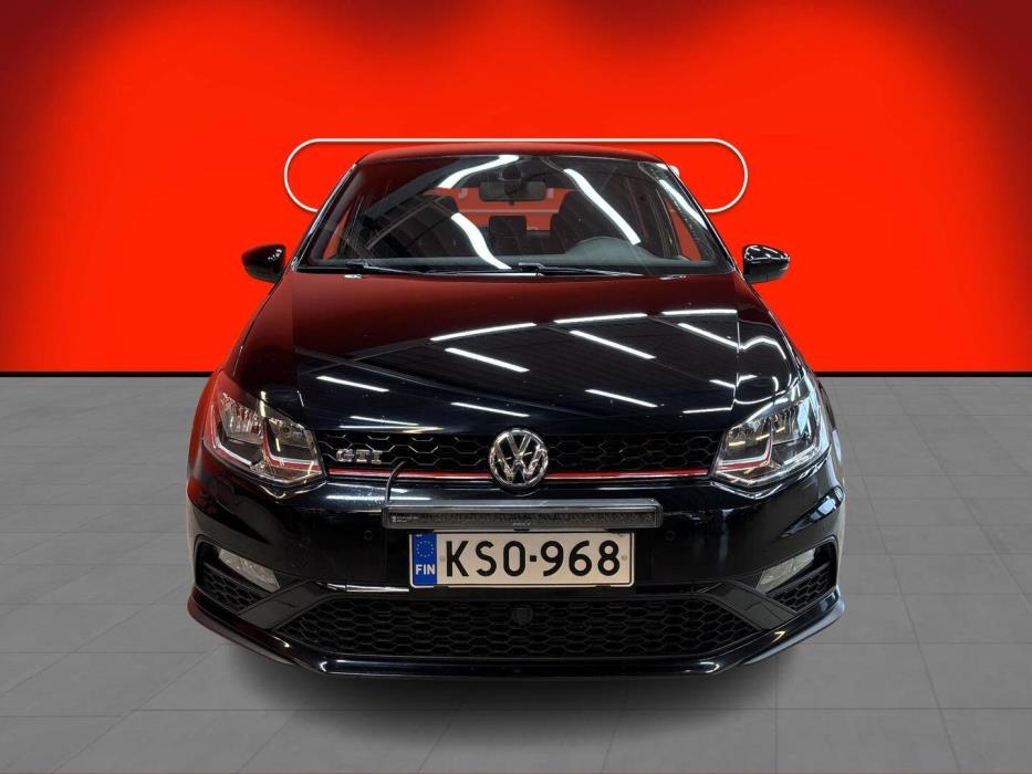 VOLKSWAGEN Polo 2017