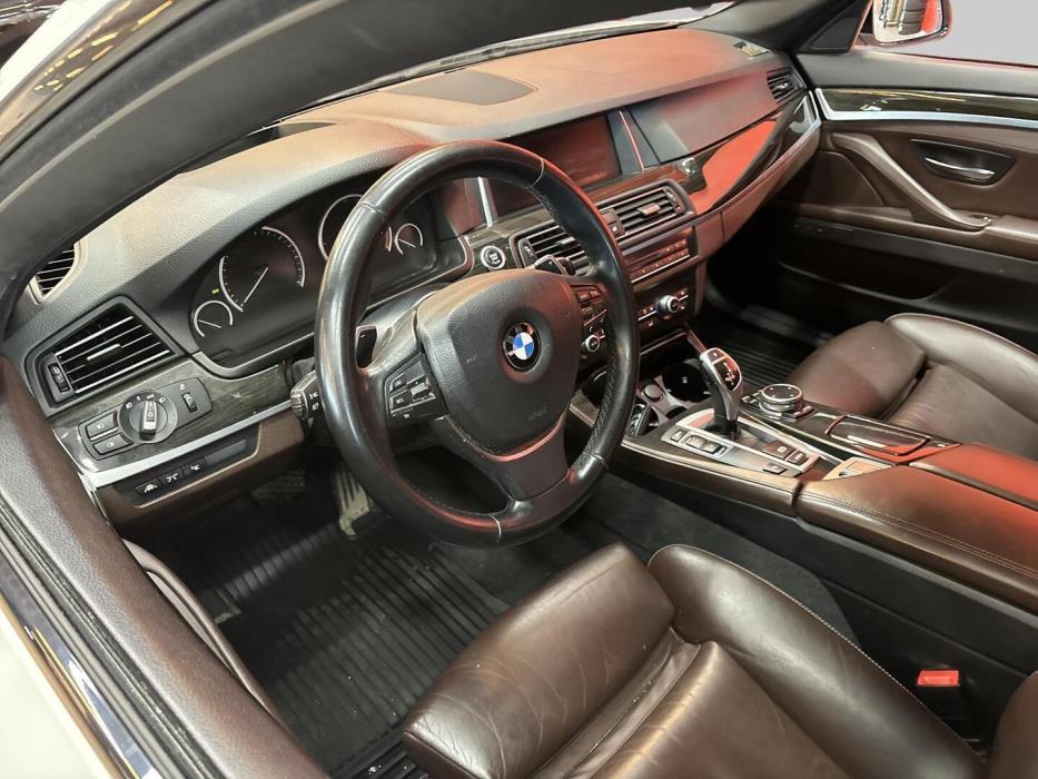 BMW 525 2014