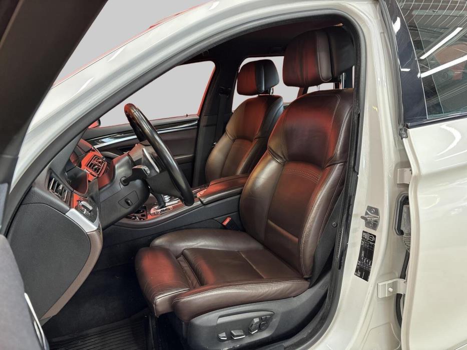 BMW 525 2014