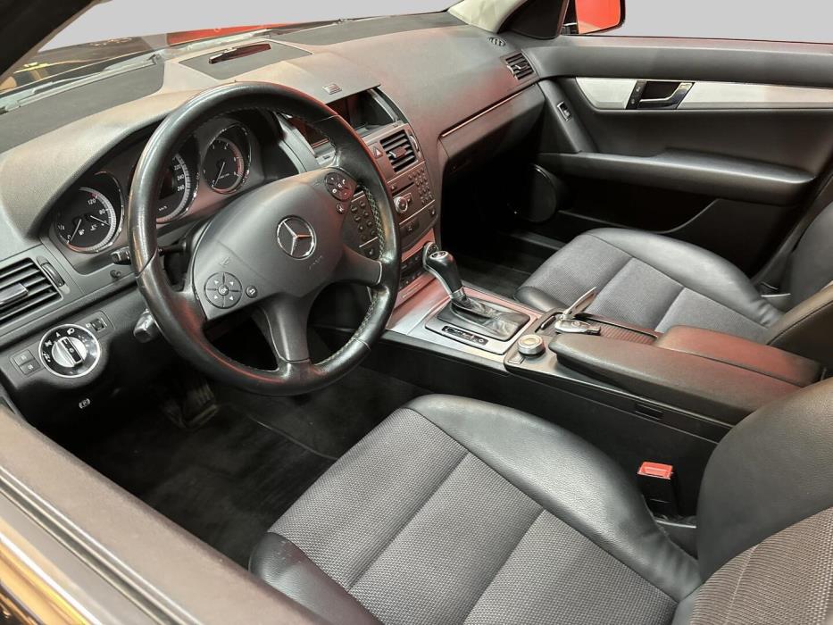 MERCEDES-BENZ C 2010