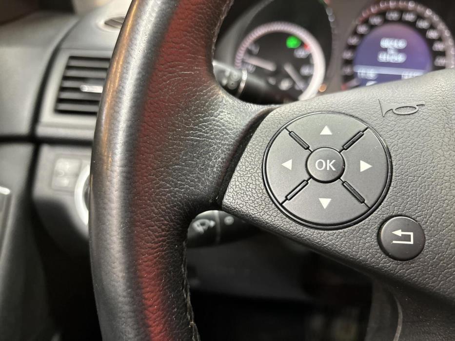 MERCEDES-BENZ C 2010