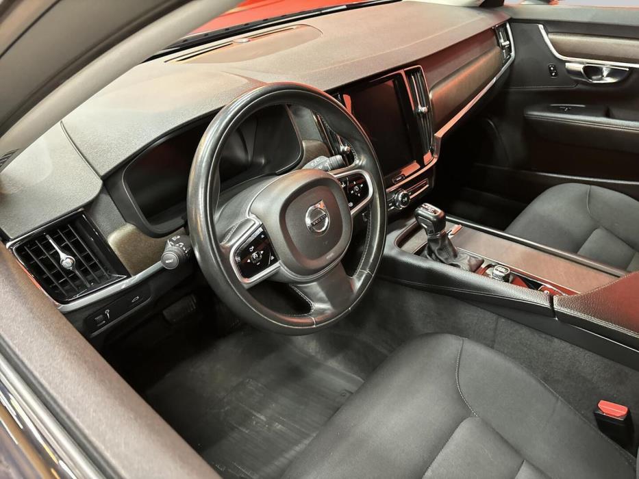 VOLVO V90 Cross Country 2018