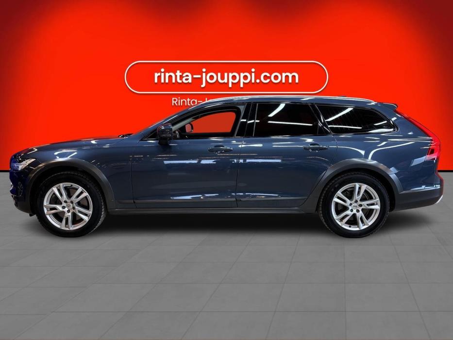 VOLVO V90 Cross Country 2018