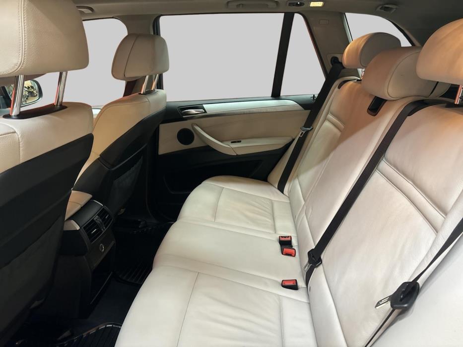 BMW X5 2010