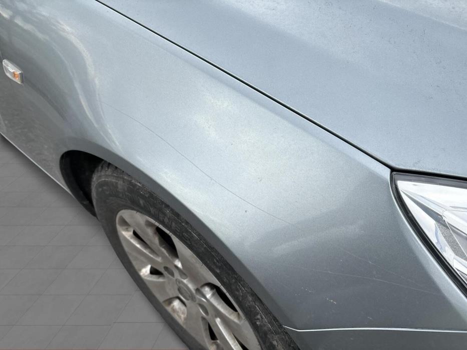 OPEL Insignia 2012