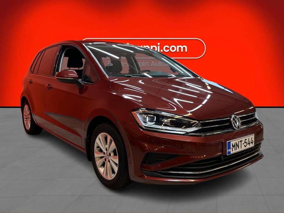VOLKSWAGEN Golf Sportsvan 2018