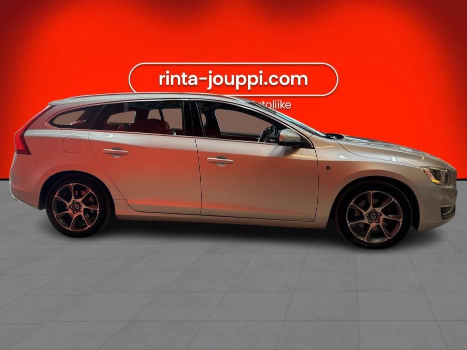 VOLVO V60 2014
