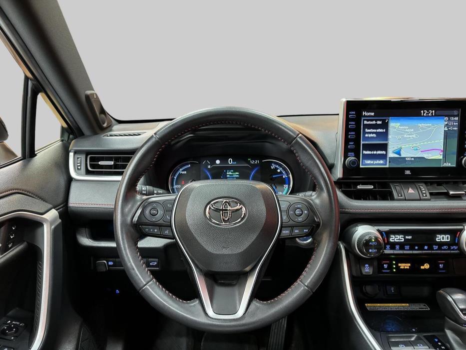TOYOTA RAV4 2021