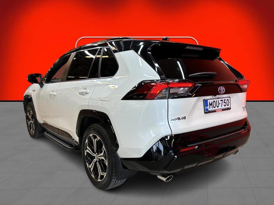 TOYOTA RAV4 2021