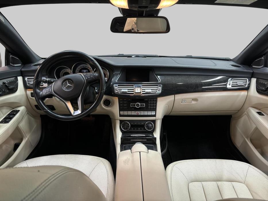 MERCEDES-BENZ CLS 2012