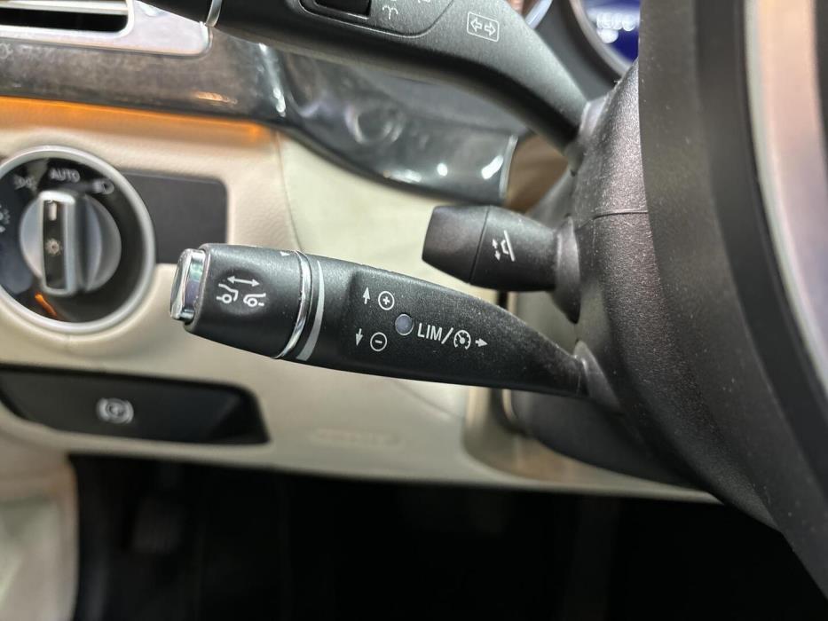 MERCEDES-BENZ CLS 2012