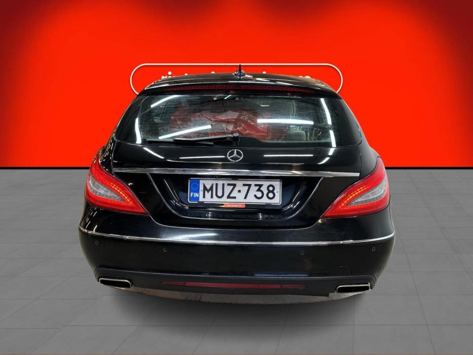 MERCEDES-BENZ CLS 2012