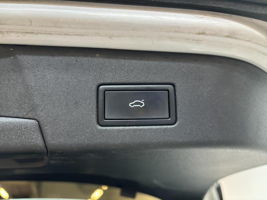 VOLKSWAGEN ID.4 2021