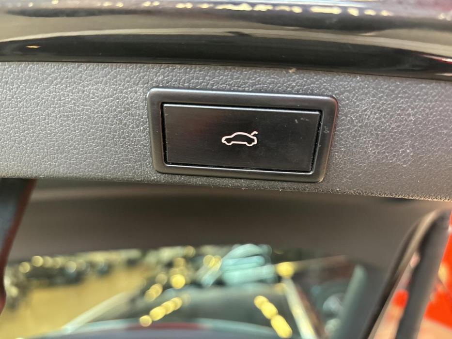 SKODA Octavia 2014