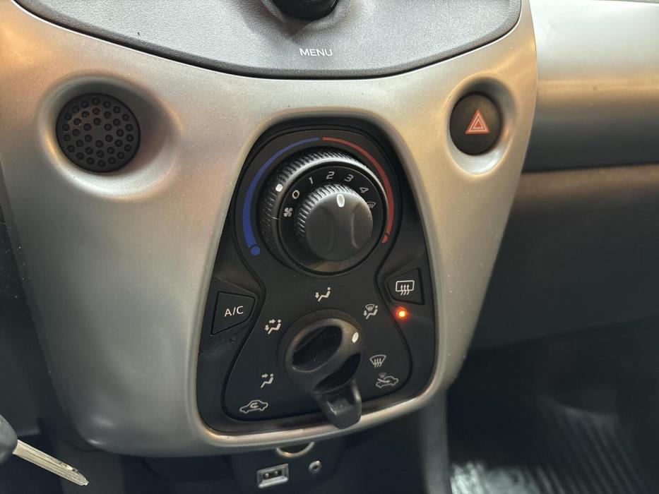 TOYOTA AYGO 2014