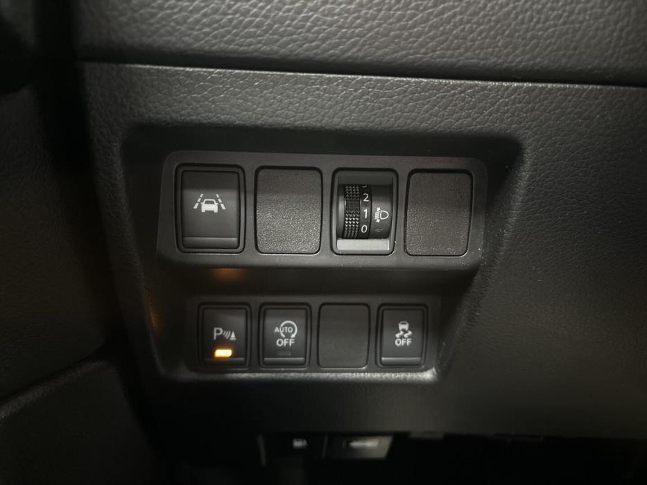 NISSAN Qashqai 2016