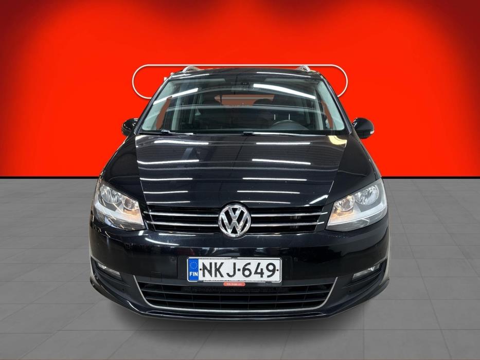 VOLKSWAGEN Sharan 2012