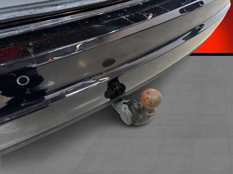 VOLKSWAGEN Sharan 2012