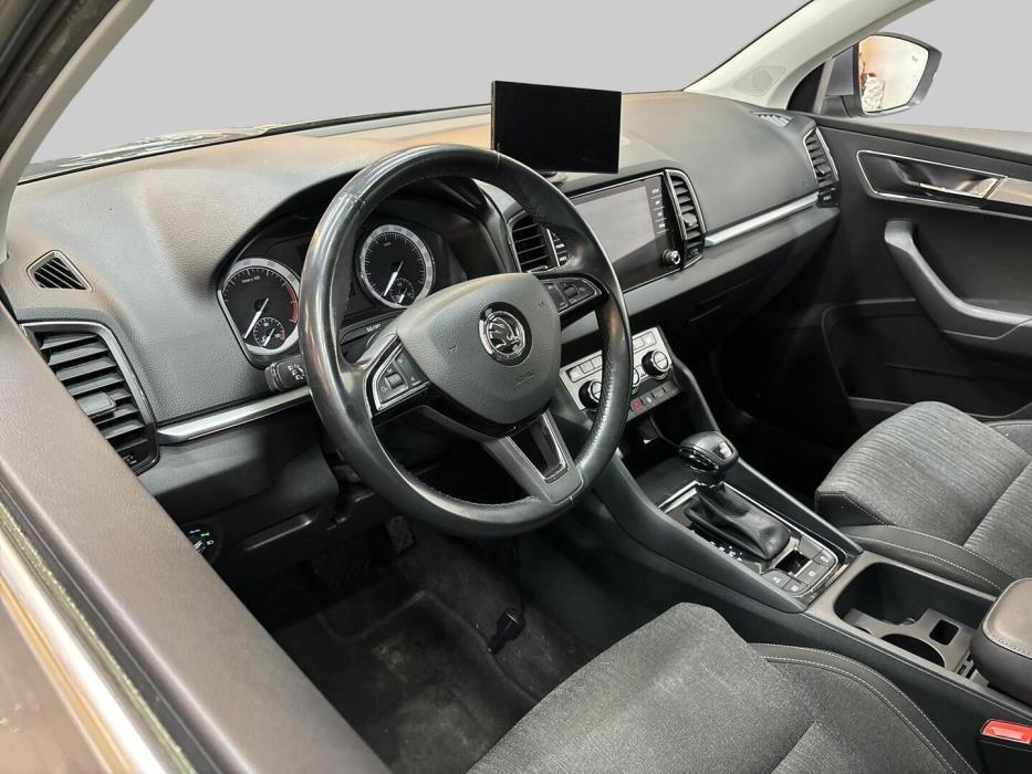 SKODA Karoq 2019