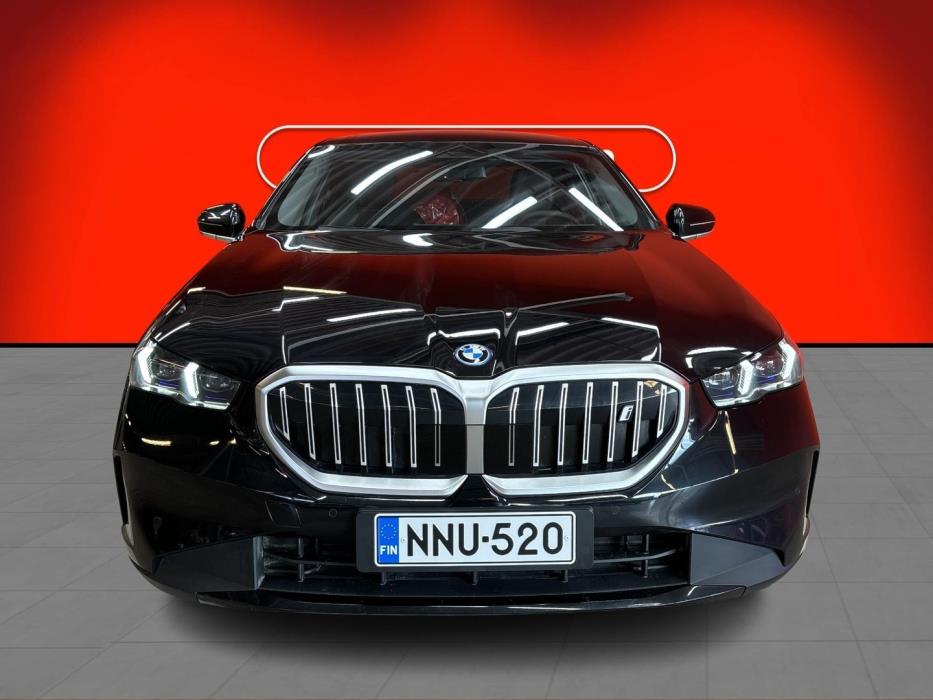 BMW i5 2023