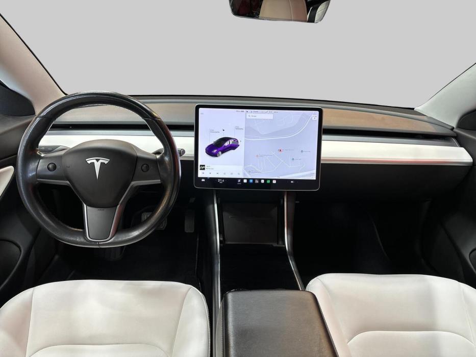 TESLA Model 3 2019