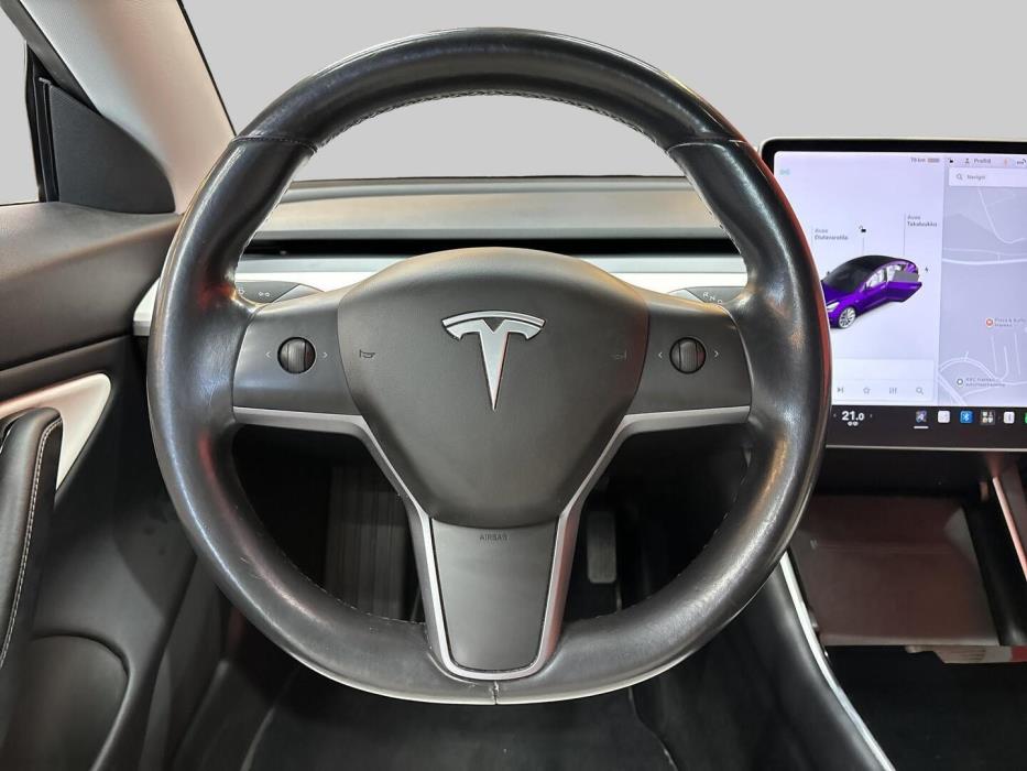 TESLA Model 3 2019
