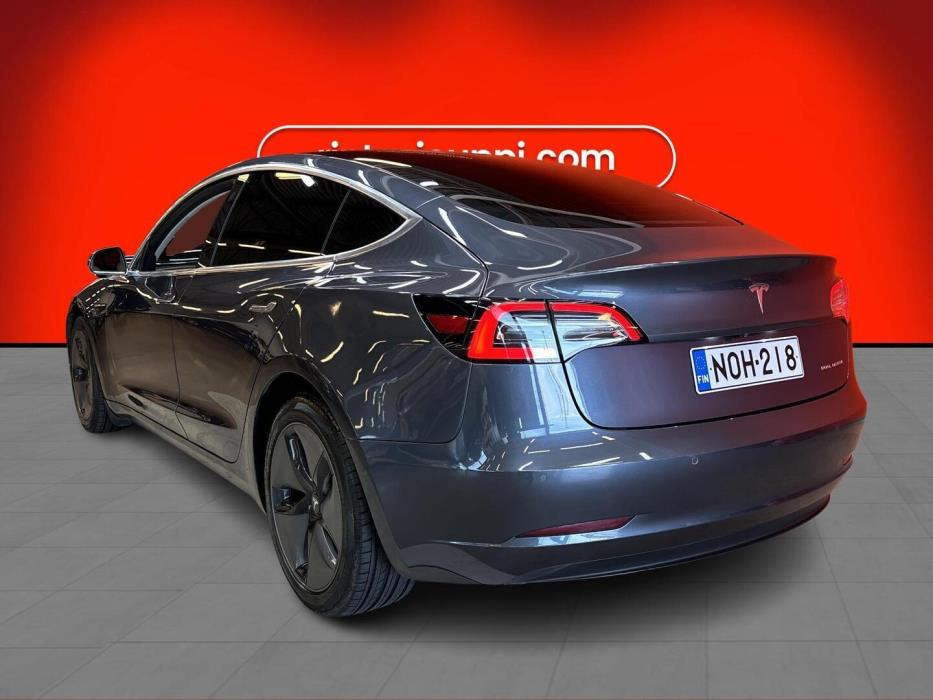TESLA Model 3 2019