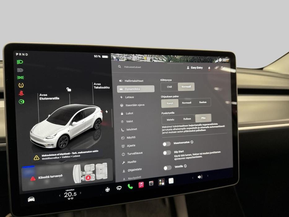 TESLA Model Y 2025