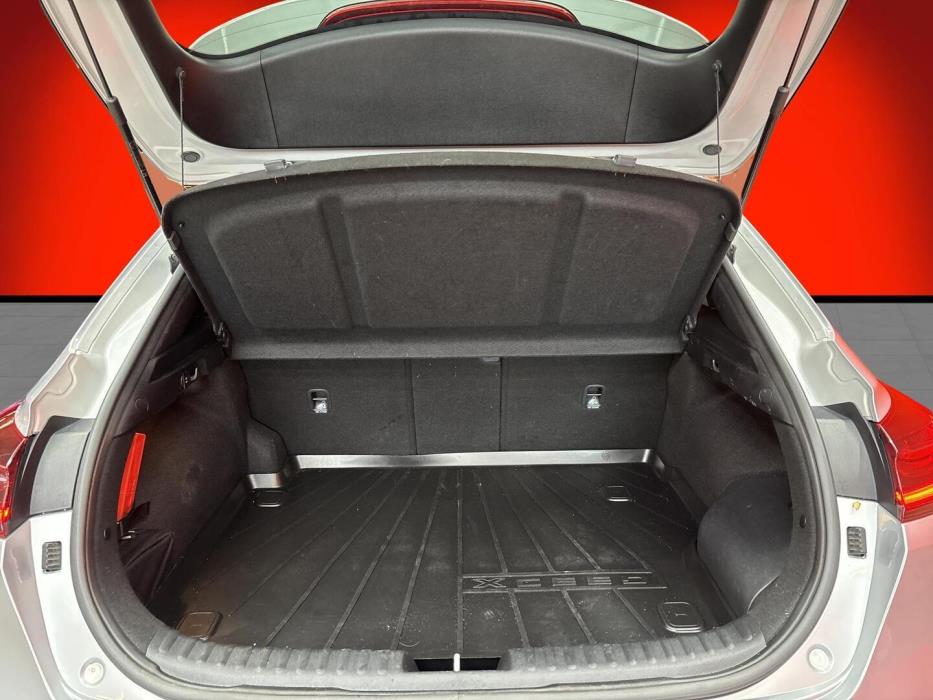 KIA XCEED 2021
