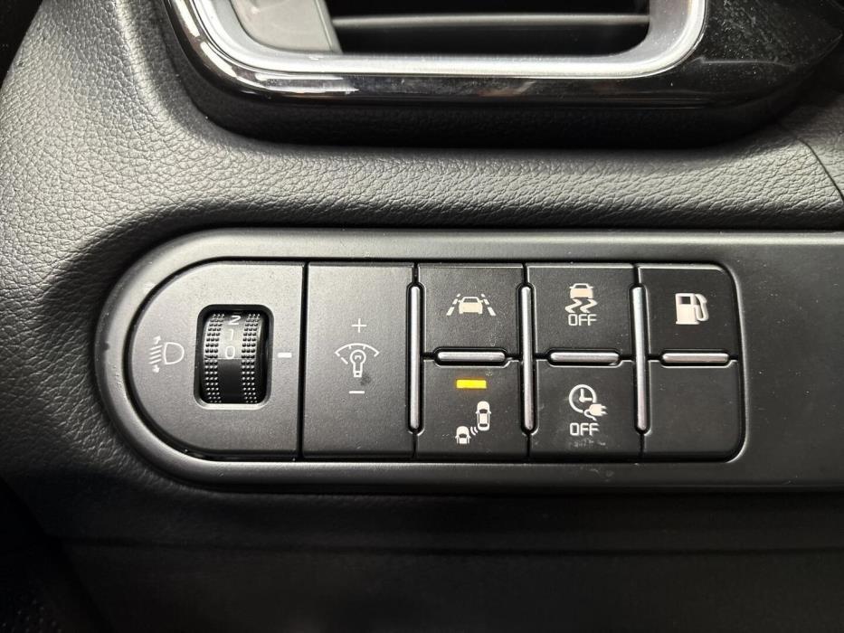 KIA XCEED 2021