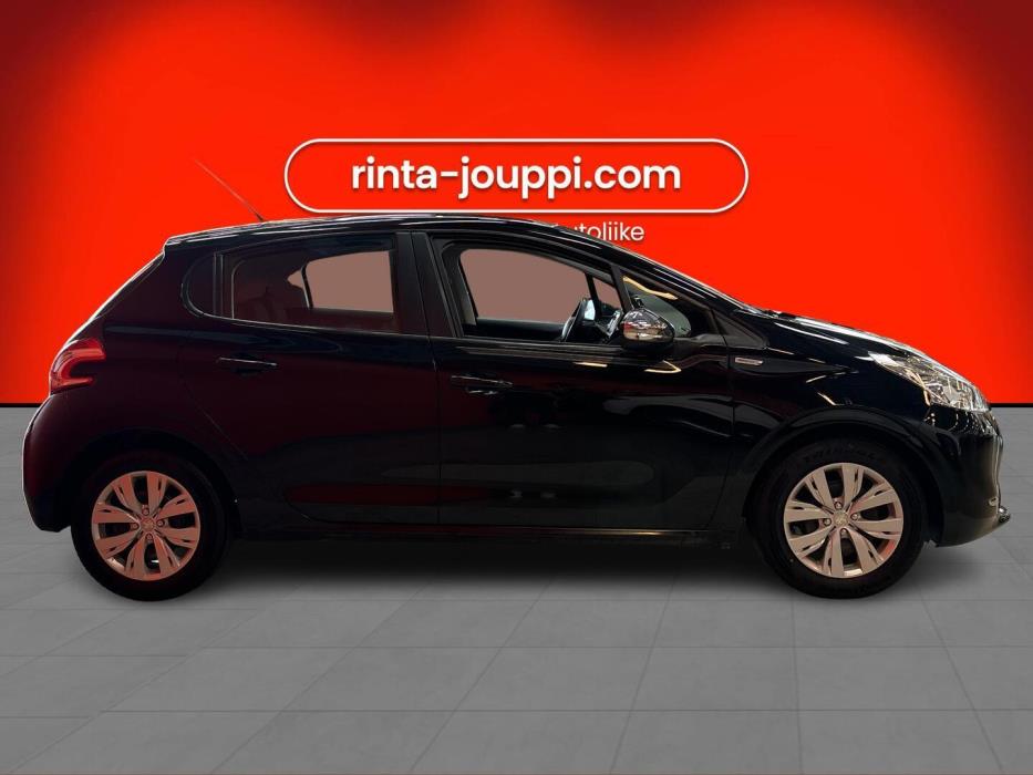 PEUGEOT 208 2013