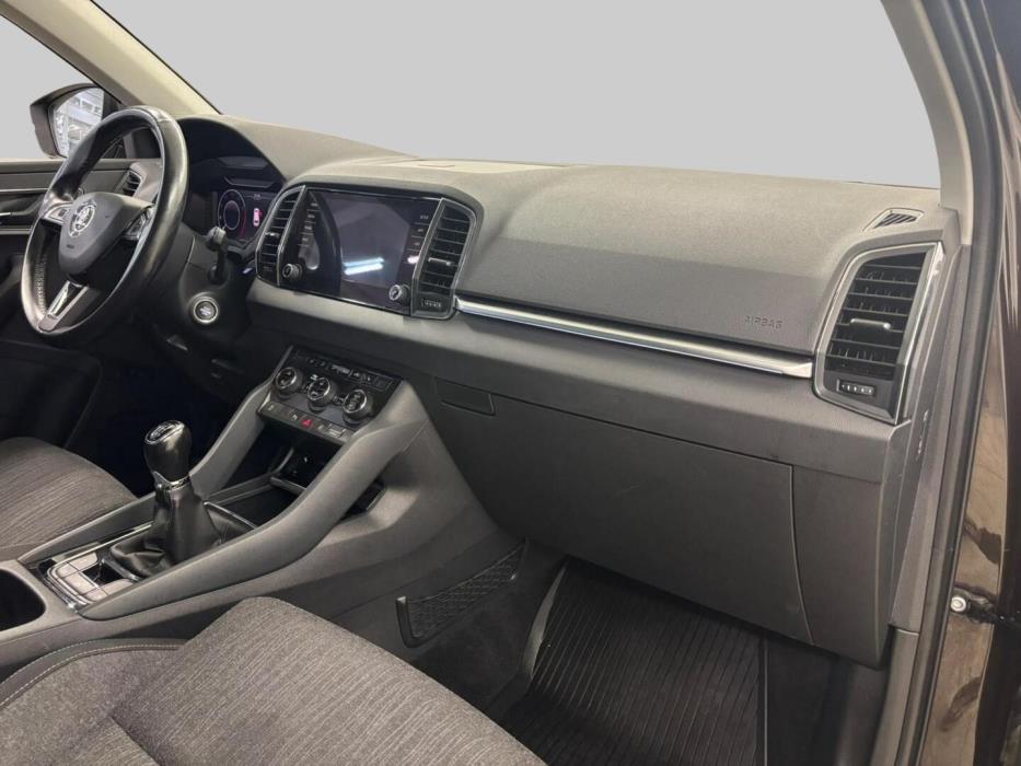 SKODA Karoq 2019