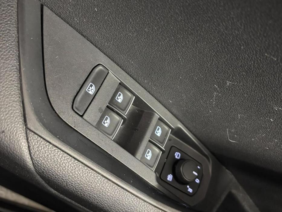 SKODA Karoq 2019