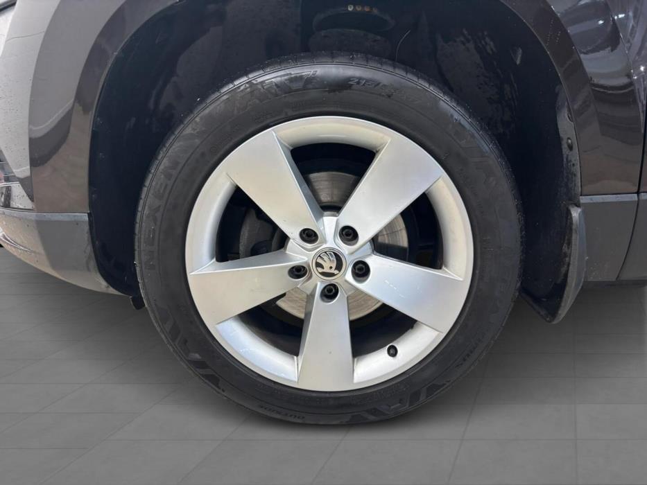 SKODA Karoq 2019