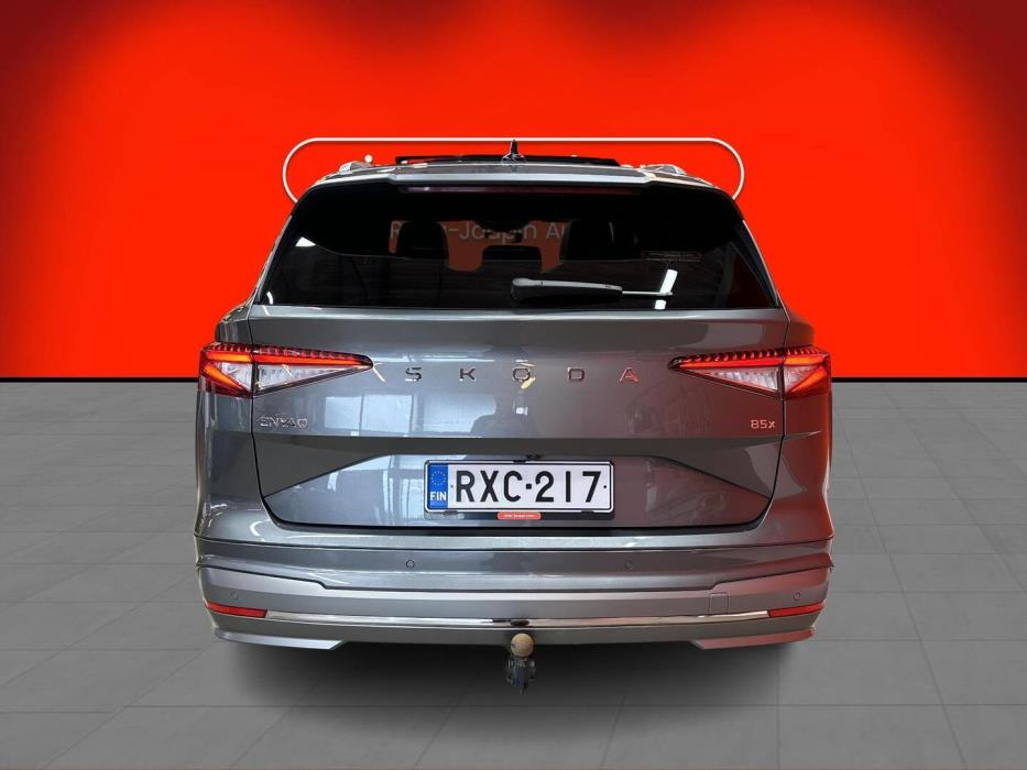 SKODA Enyaq 2025