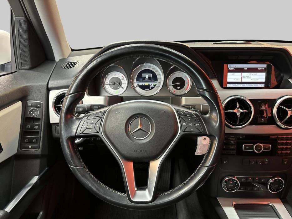 MERCEDES-BENZ GLK 2013