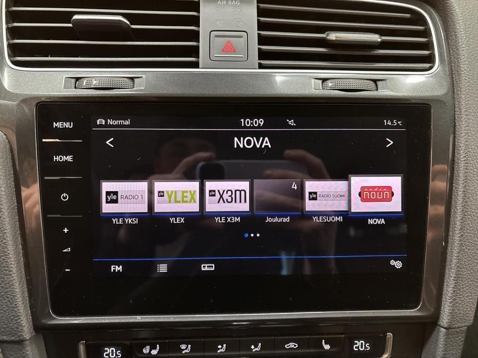 VOLKSWAGEN Golf 2018