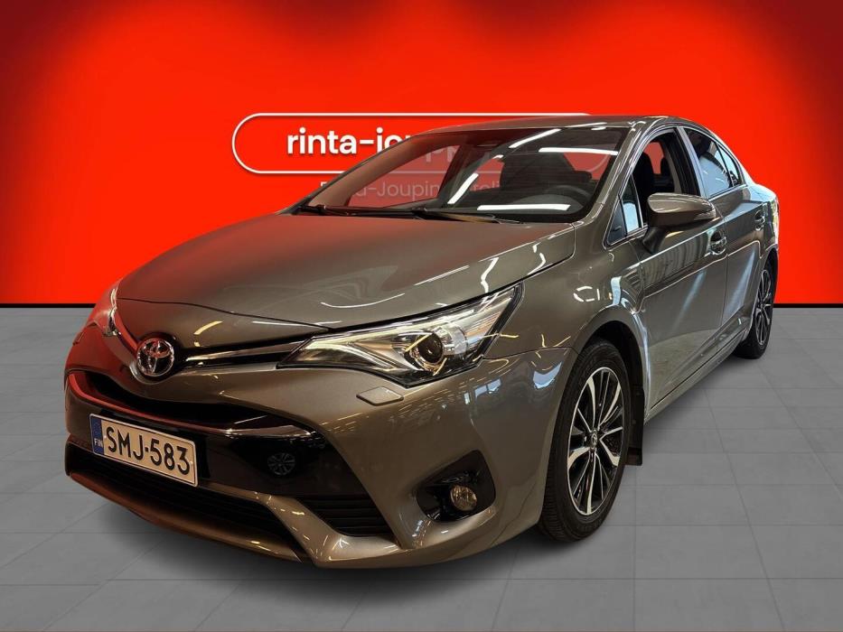 TOYOTA Avensis 2017