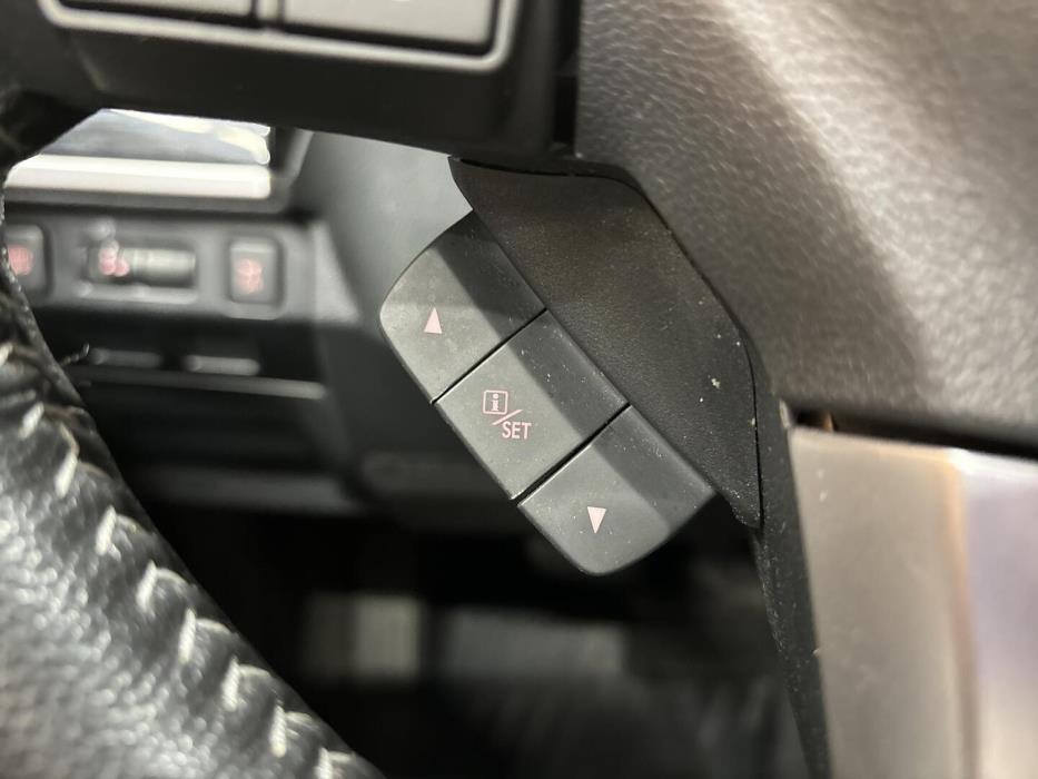 SUBARU Forester 2018